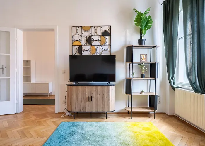 L'art De Vivre Apartment *